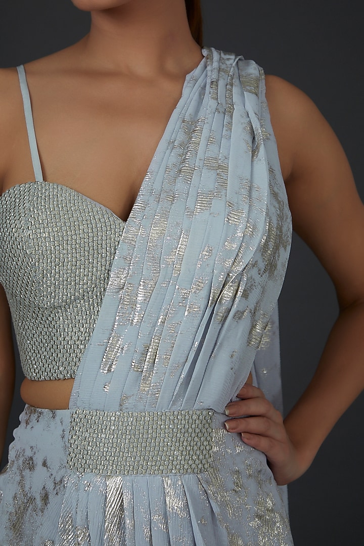 Blue Shimmer Foil Crepe Pleated Wedding Saree Set by Namrata Joshipura at Pernia's Pop Up Shop