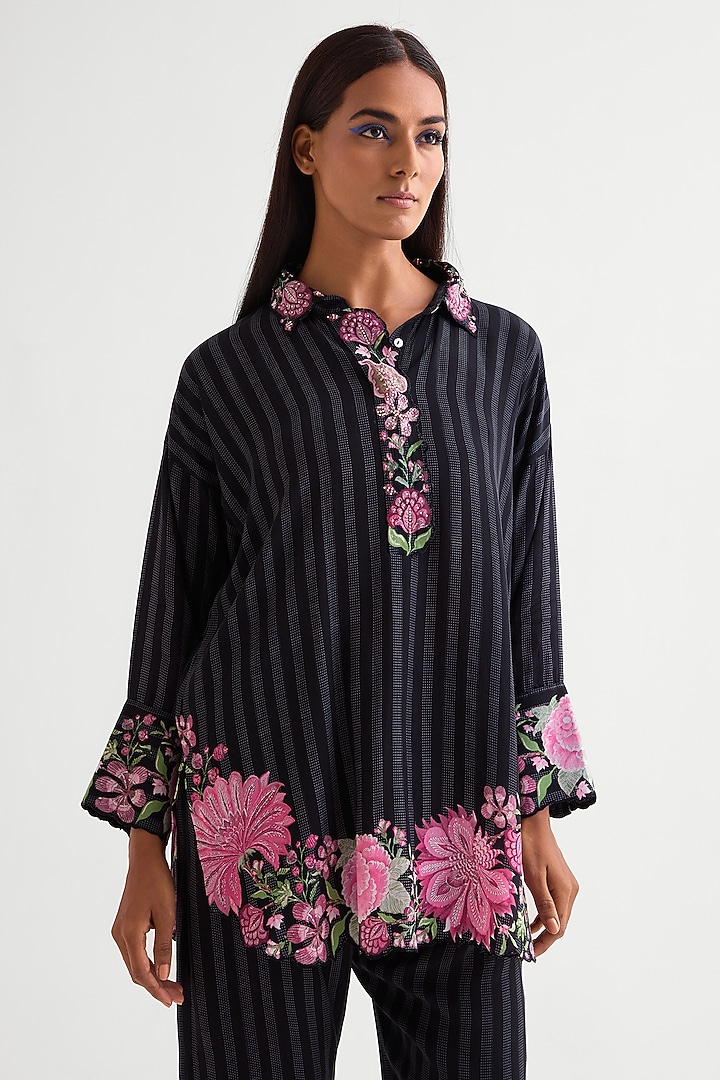Black Crepe Co-Ord Set by Namrata Joshipura at Pernia's Pop Up Shop