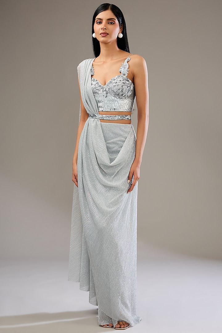 Silver Shimmer Crepe Wedding Saree Set by Namrata Joshipura at Pernia's Pop Up Shop