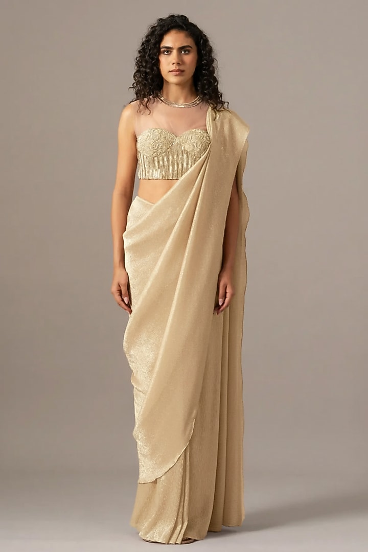 Ivory Shimmer Chiffon Wedding Saree Set by Namrata Joshipura at Pernia's Pop Up Shop
