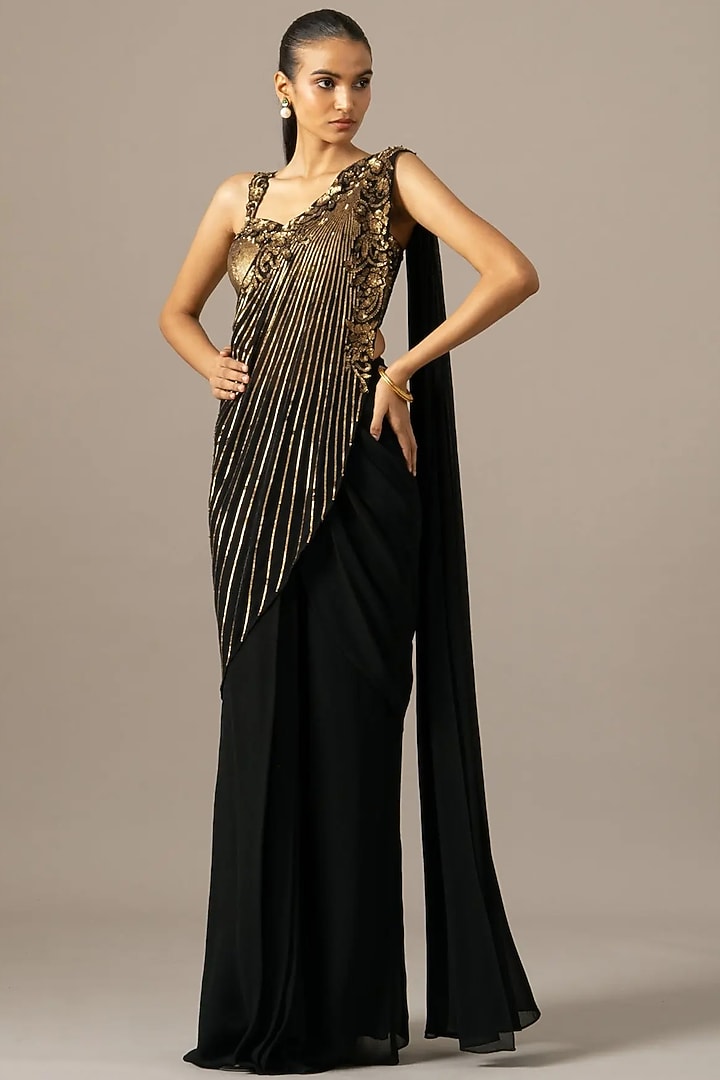 Black Georgette Baroque Wedding Saree Set by Namrata Joshipura at Pernia's Pop Up Shop