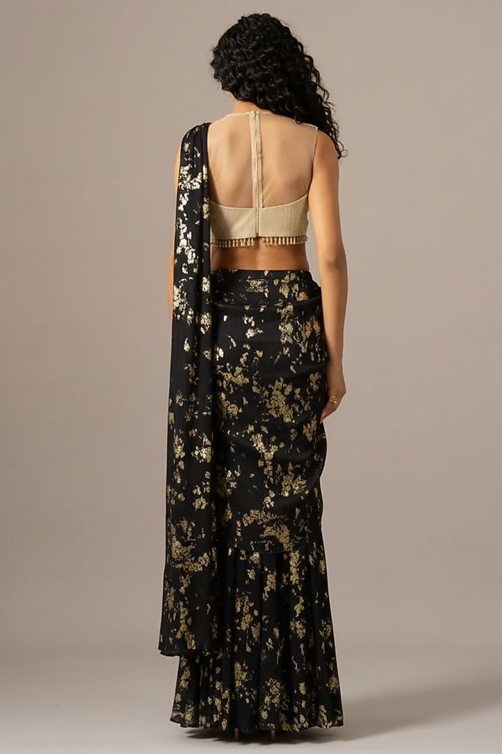 Black Foil Chiffon Mermaid Draped Wedding Saree Set by Namrata Joshipura at Pernia's Pop Up Shop