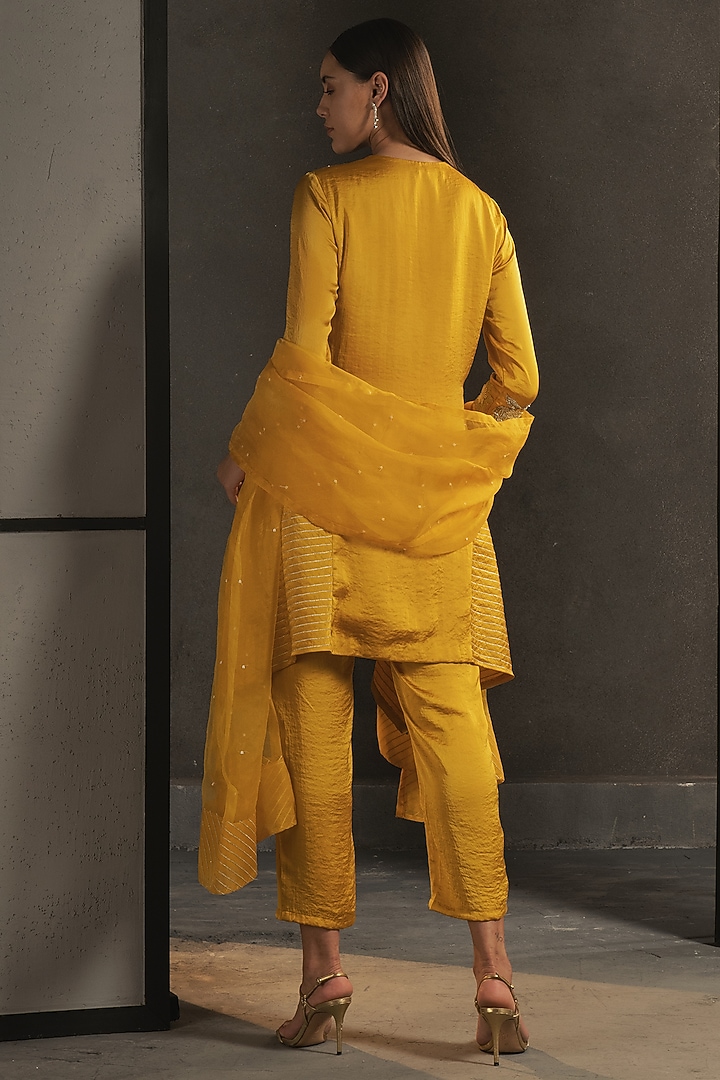 Ochre Hand Embroidered Kurta Set by Namrata Joshipura at Pernia's Pop Up Shop