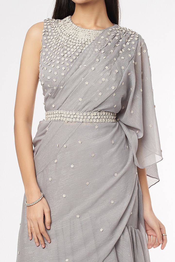Grey Floral Embellished Wedding Saree Set by Namrata Joshipura at Pernia's Pop Up Shop