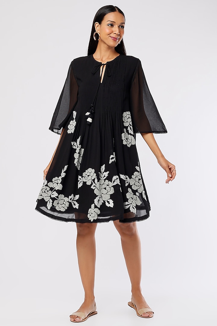Black Embellished Shift Dress by Namrata Joshipura