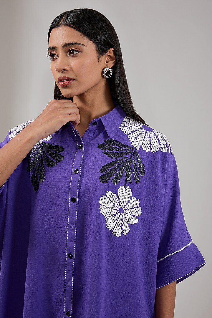 Amethyst Purple Textured Crepe Floral Embellished Tunic by Namrata Joshipura at Pernia's Pop Up Shop