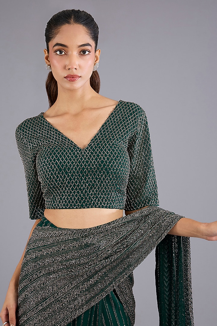 Hunter Green Viscose Georgette & Crepe Bridal Saree Set by Namrata Joshipura at Pernia's Pop Up Shop