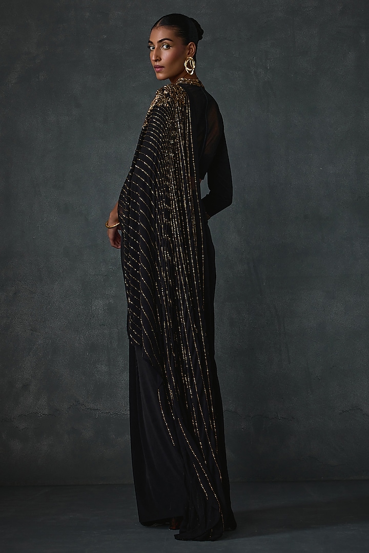 Black Jersey Paisley Hand Embellished Draped Reception Saree Set by Namrata Joshipura at Pernia's Pop Up Shop