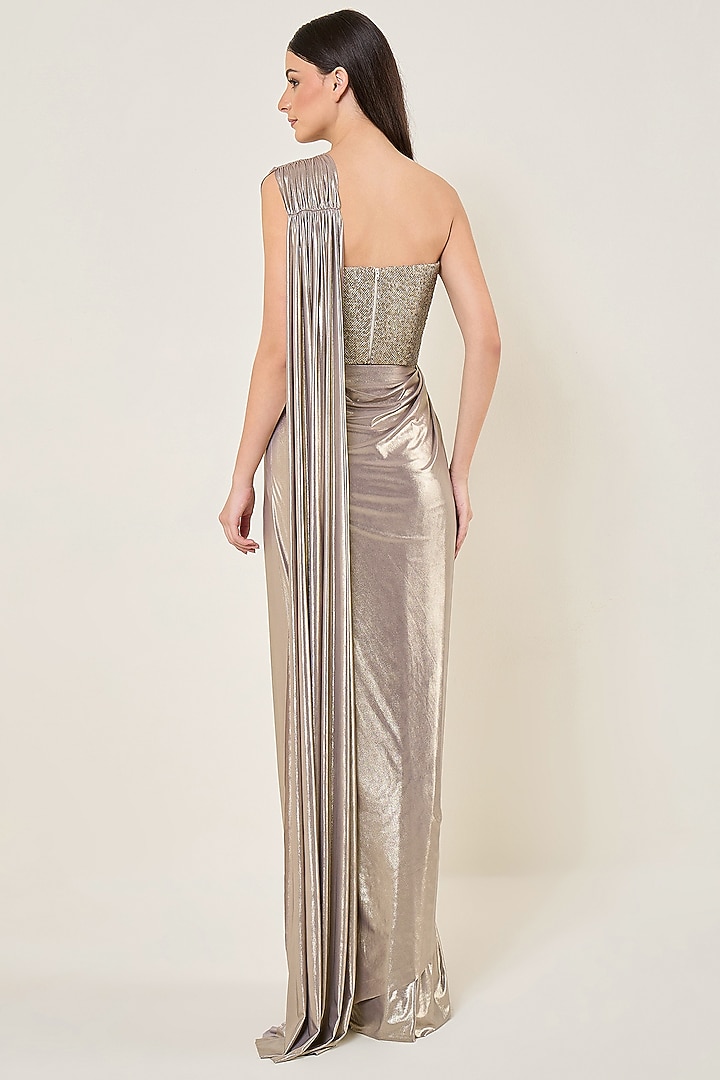 Champagne Grey Mesh Sequin Draped Wedding Saree Set by Namrata Joshipura at Pernia's Pop Up Shop
