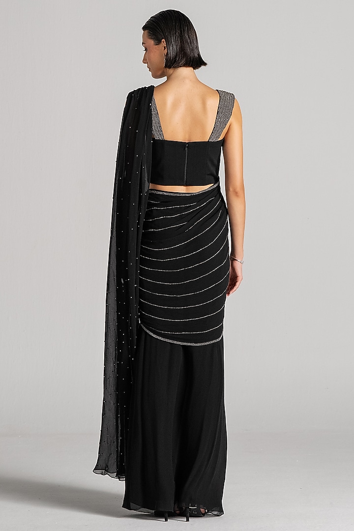 Black Jersey Draped Reception Saree Set by Namrata Joshipura at Pernia's Pop Up Shop