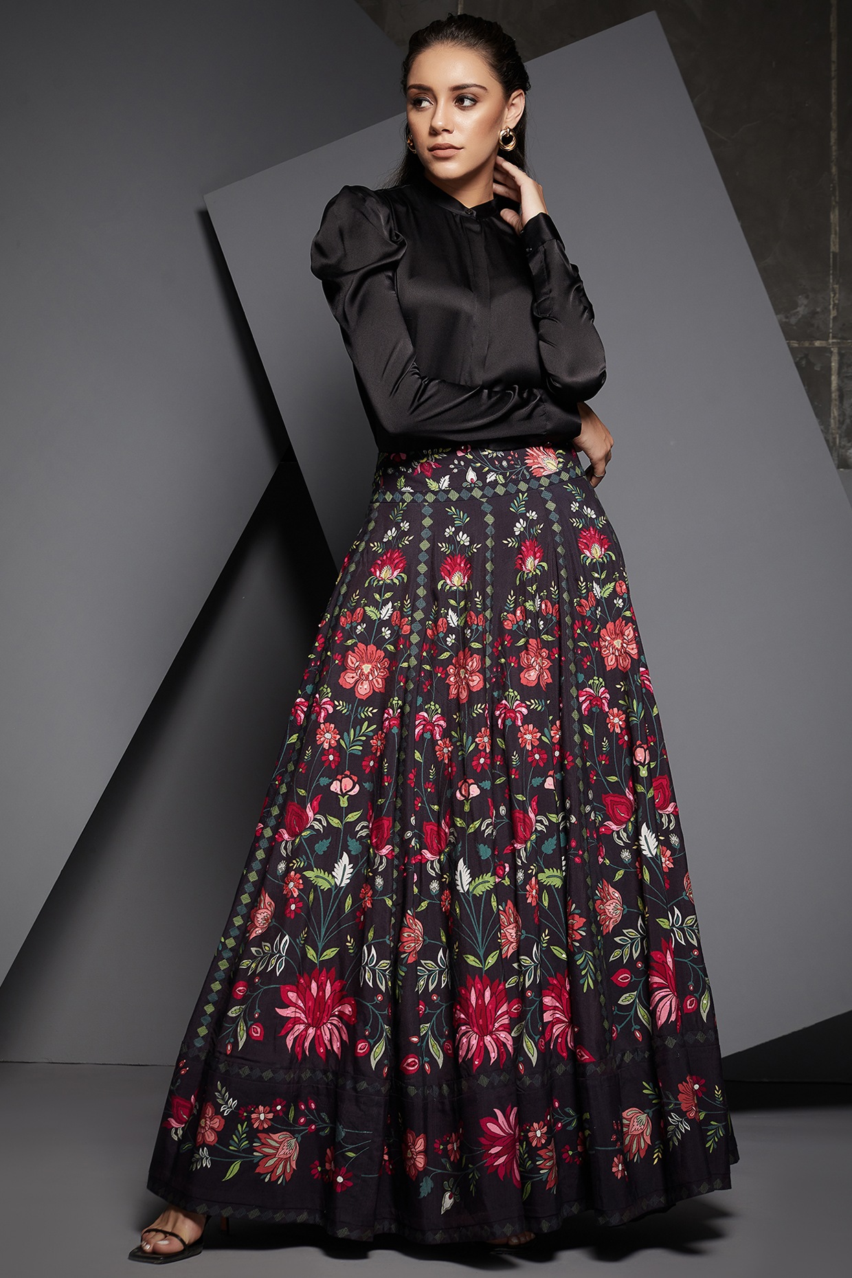 Black Printed Skirt With Blouse