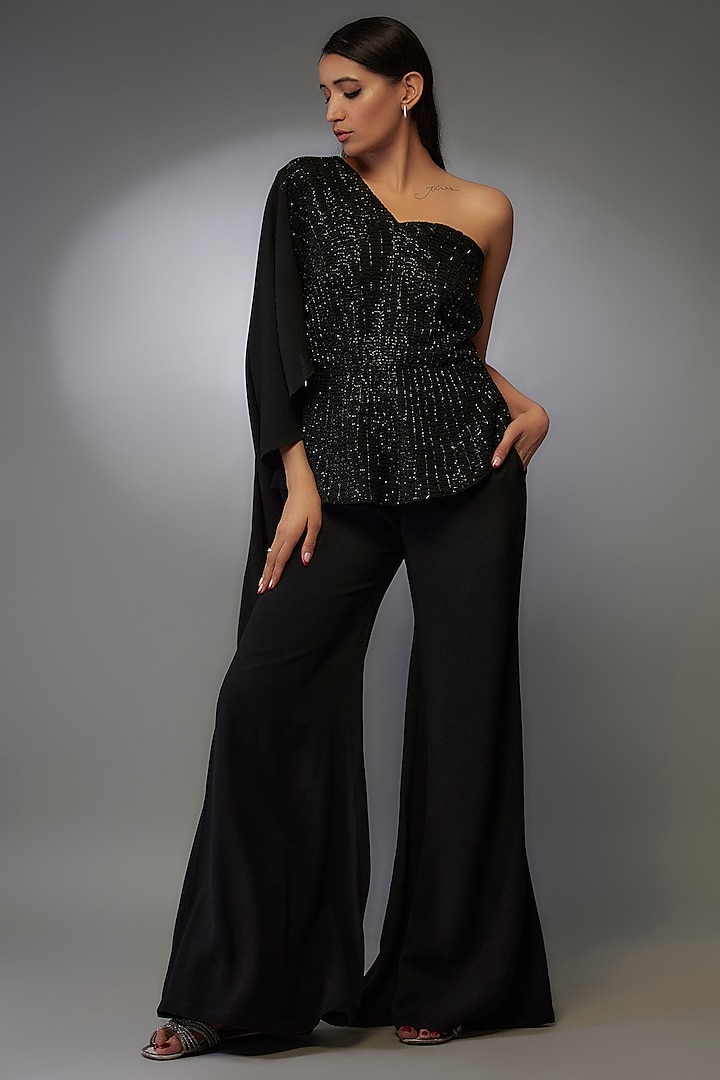 Black Textured Crepe Pant Set by Namrata Joshipura at Pernia's Pop Up Shop