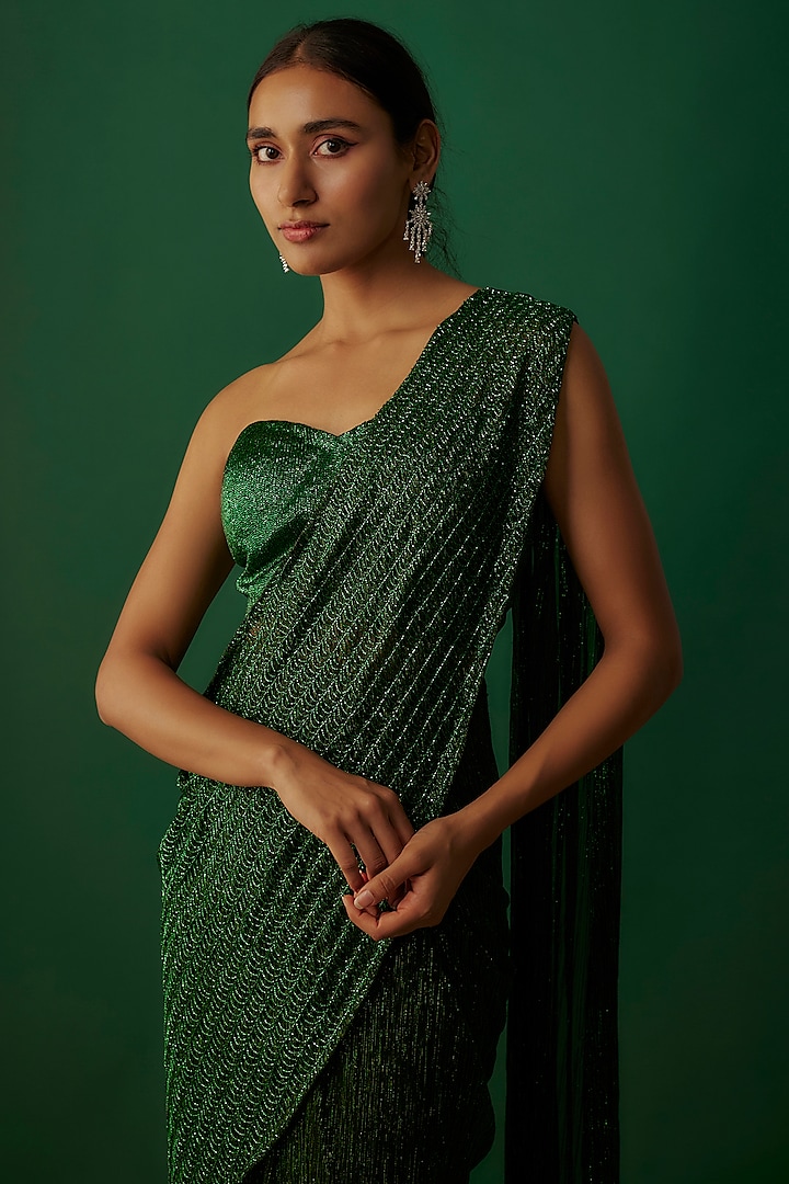 Emerald Green Shimmer Crepe Wedding Saree Set by Namrata Joshipura at Pernia's Pop Up Shop
