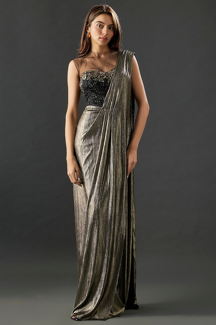 Antique Gold Jersey Foil Wedding Saree Set by Namrata Joshipura at Pernia's Pop Up Shop