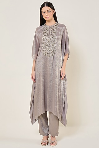 Champagne Grey Shimmer Chiffon Embroidered Kaftan Set by Namrata Joshipura