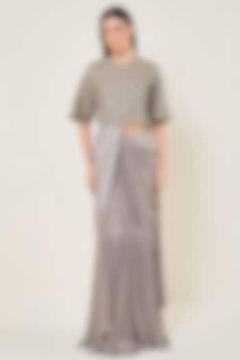 Champagne Grey Shimmer Chiffon Reception Saree Set by Namrata Joshipura at Pernia's Pop Up Shop