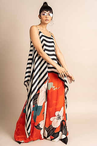 Tangerine Crepe Printed Pant Set by Nupur Kanoi