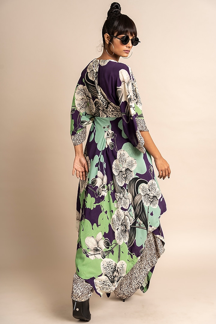 Aubergine Crepe Digital Printed Kaftan Set by Nupur Kanoi at Pernia's Pop Up Shop