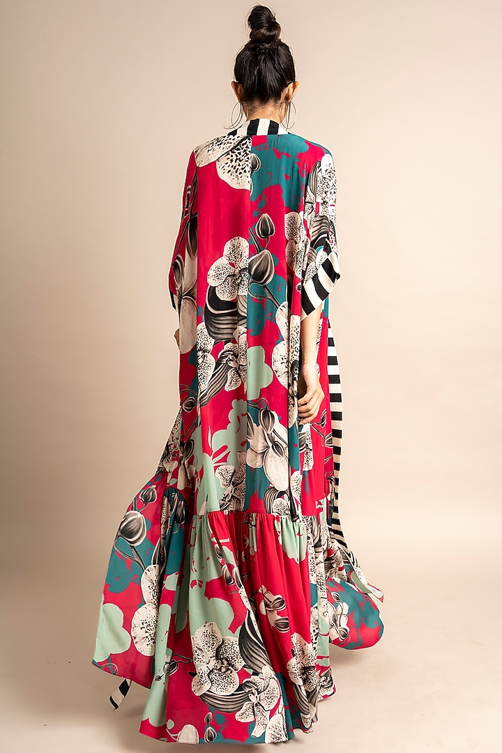 Magenta Crepe Digital Printed Jacket Set by Nupur Kanoi at Pernia's Pop Up Shop