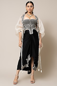 product-color-Black