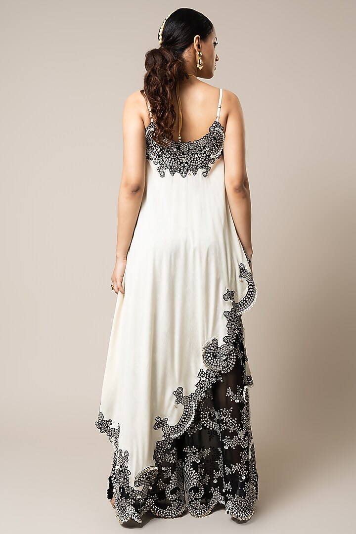 Black Georgette Hand Embroidered Pant Set by Nupur Kanoi at Pernia's Pop Up Shop
