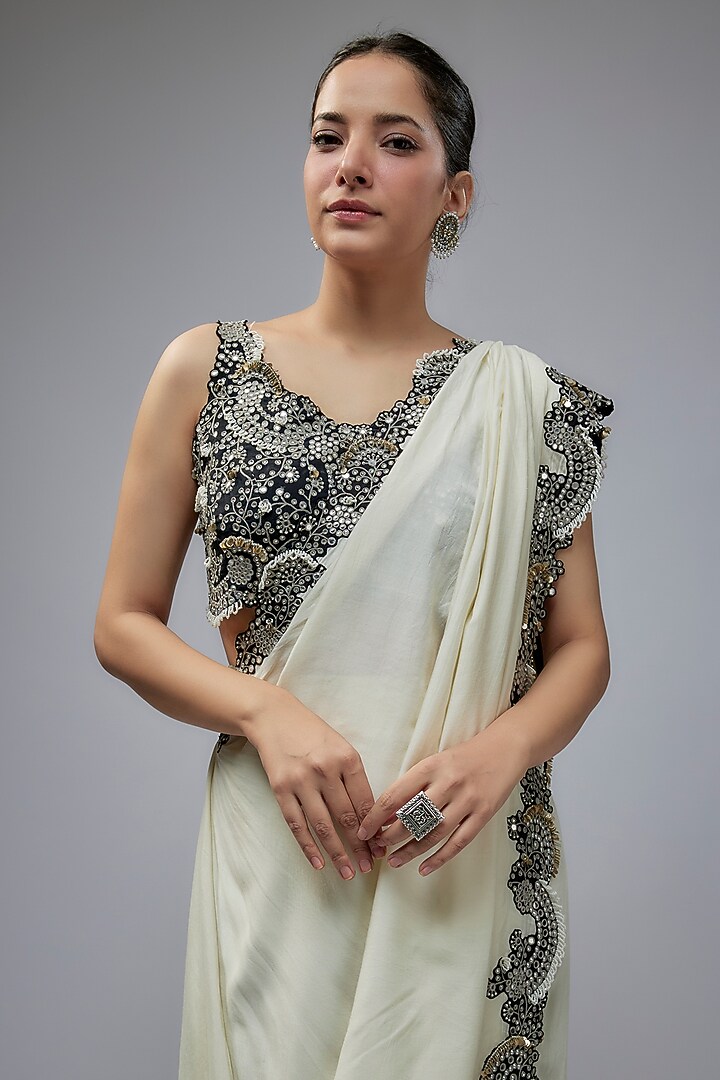 Off-White Silk Hand Embroidered Pre-Draped Slit Reception Saree Set by Nupur Kanoi at Pernia's Pop Up Shop