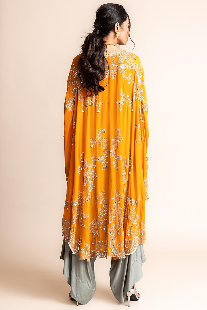Orange Silk Hand Embroidered Triangular Cape Set by Nupur Kanoi at Pernia's Pop Up Shop