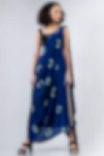 Blue & Black Crepe Tie & Dye Polka Dhoti Saree Set by Nupur Kanoi at Pernia's Pop Up Shop