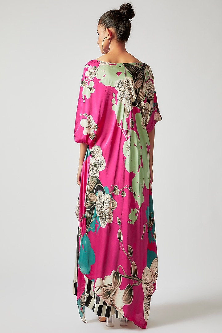 White & Black Crepe Printed Skirt Set by Nupur Kanoi at Pernia's Pop Up Shop