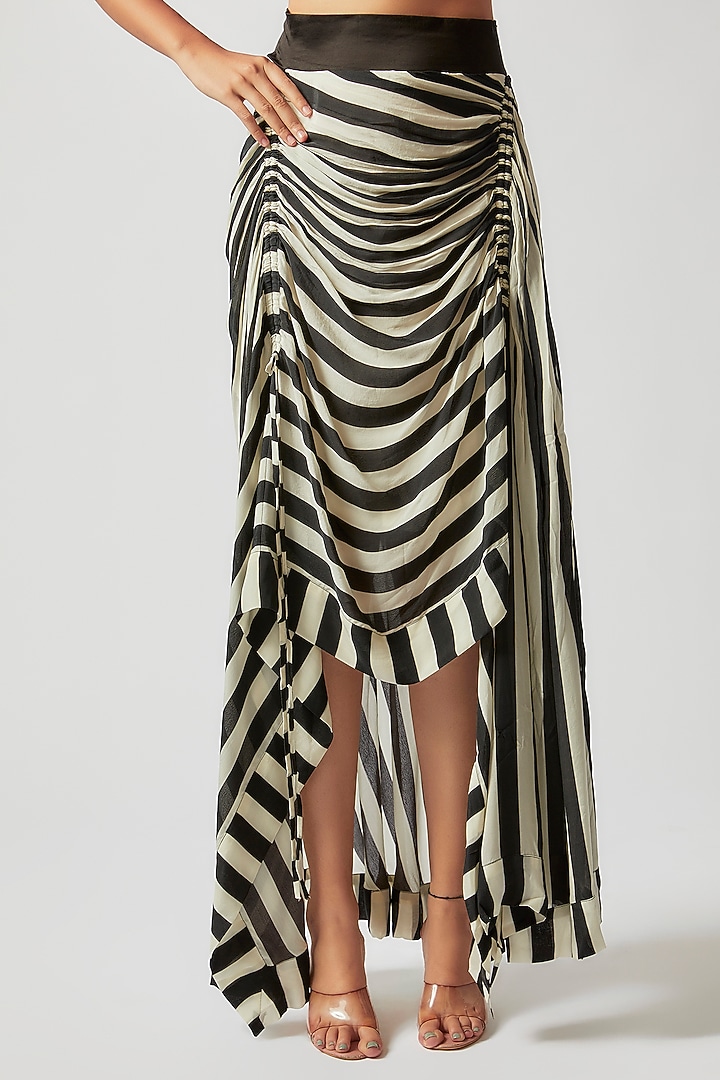 White & Black Crepe Printed Skirt Set by Nupur Kanoi at Pernia's Pop Up Shop