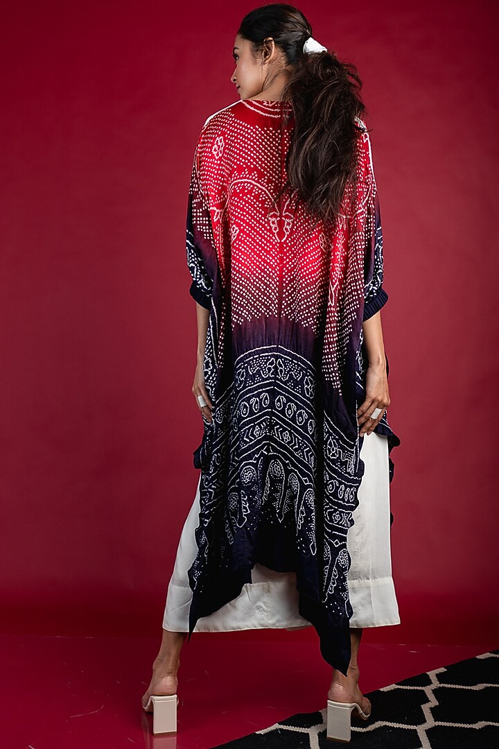 Off-White Silk Skirt Set by Nupur Kanoi at Pernia's Pop Up Shop