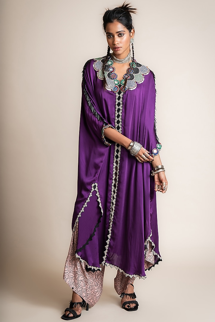Purple Satin Hand Embroidered Cape Set by Nupur Kanoi at Pernia's Pop Up Shop
