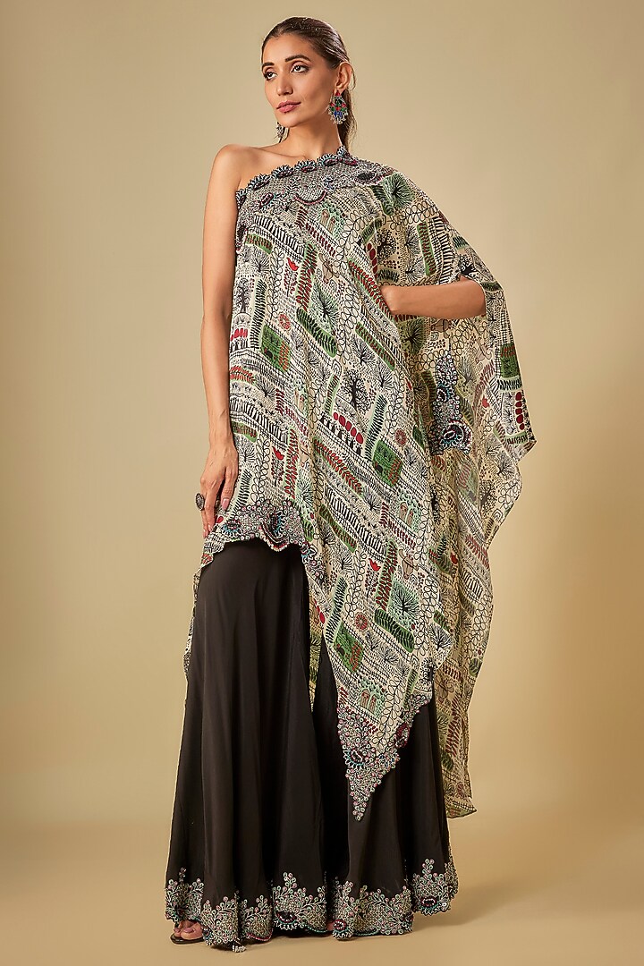 Black Crepe & Lycra Embroidered Gharara Set by Nupur Kanoi at Pernia's Pop Up Shop