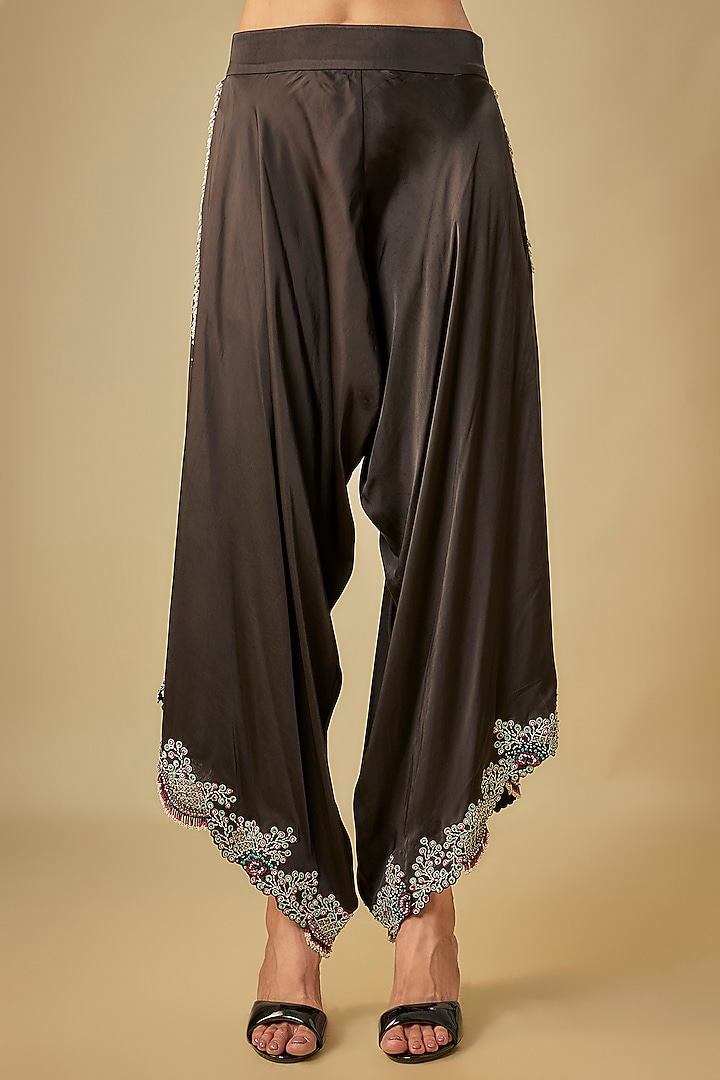 Off-White Satin Printed Cape Set by Nupur Kanoi at Pernia's Pop Up Shop