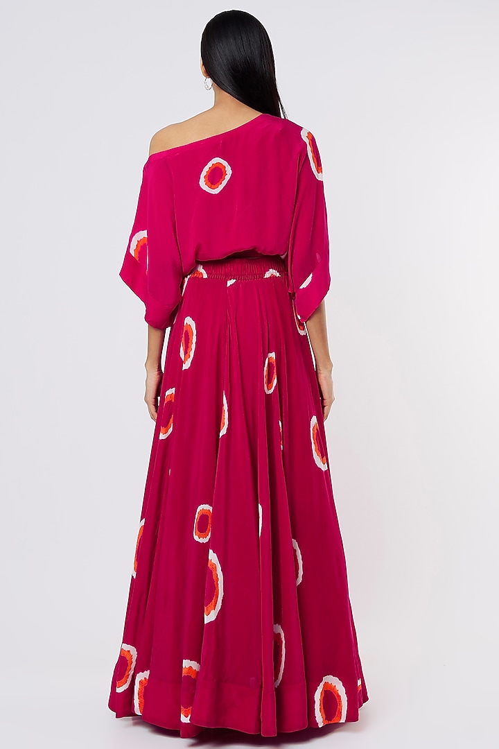Fuchsia Printed Wedding Lehenga Set by Nupur Kanoi at Pernia's Pop Up Shop
