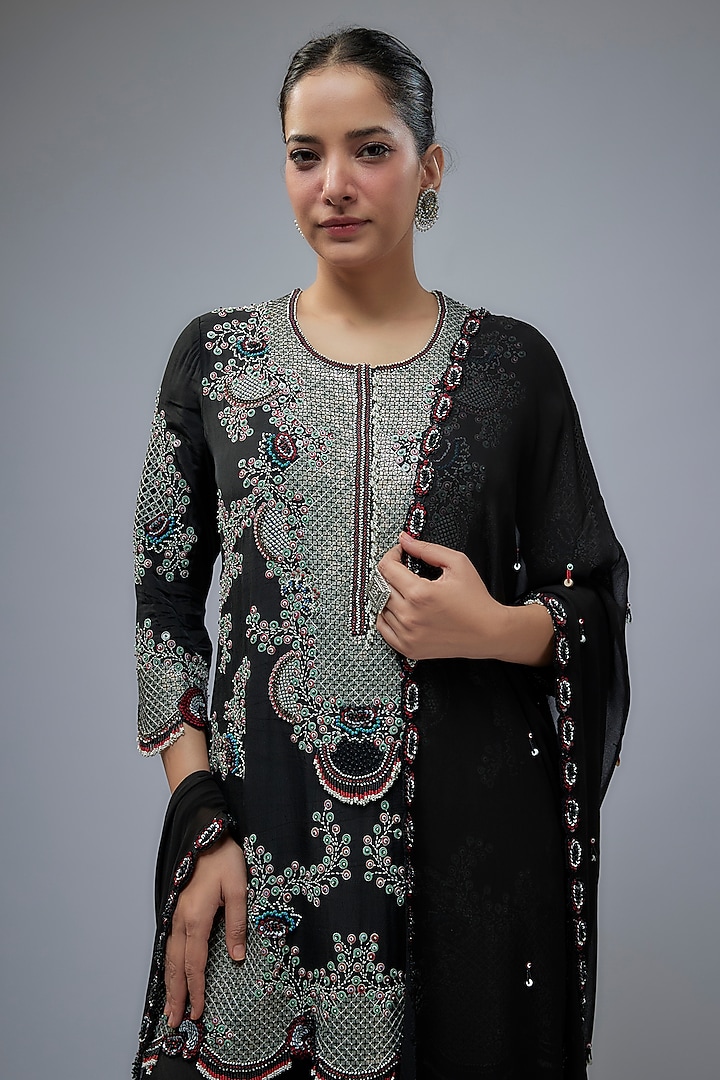 Black Crepe & Lycra Hand Embroidered Gharara Set by Nupur Kanoi at Pernia's Pop Up Shop