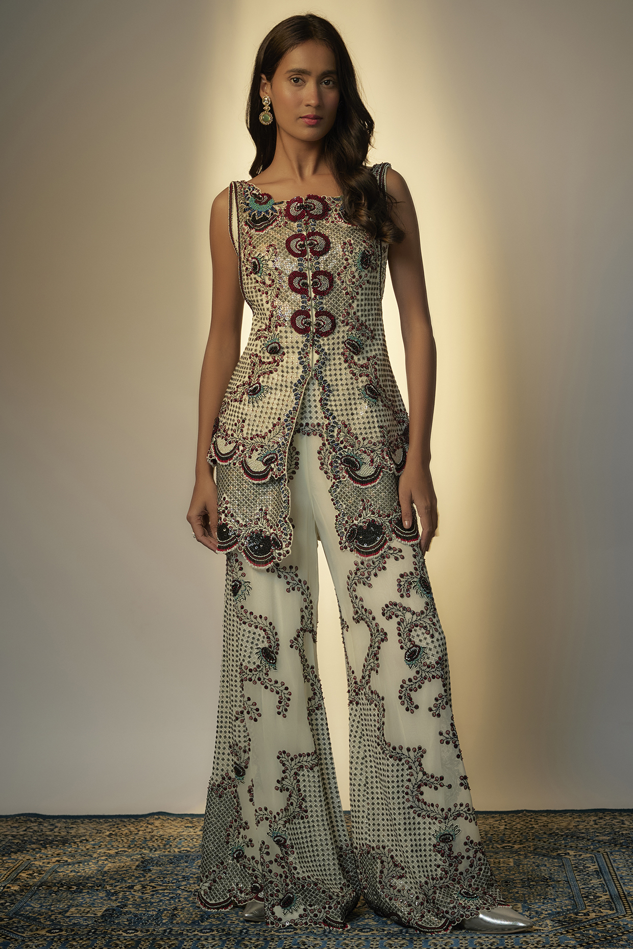 Off-White Georgette & Silk Hand Embroidered Layered Kurta Set by Nupur Kanoi at Pernia's Pop Up Shop