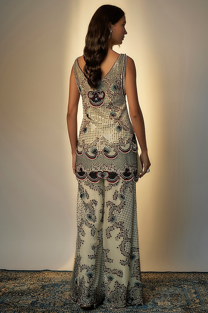 Off-White Georgette & Silk Hand Embroidered Layered Kurta Set by Nupur Kanoi at Pernia's Pop Up Shop