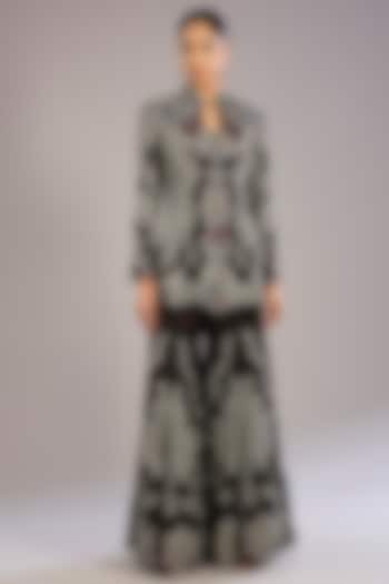 Black Crepe Hand Embroidered Gharara Set by Nupur Kanoi at Pernia's Pop Up Shop