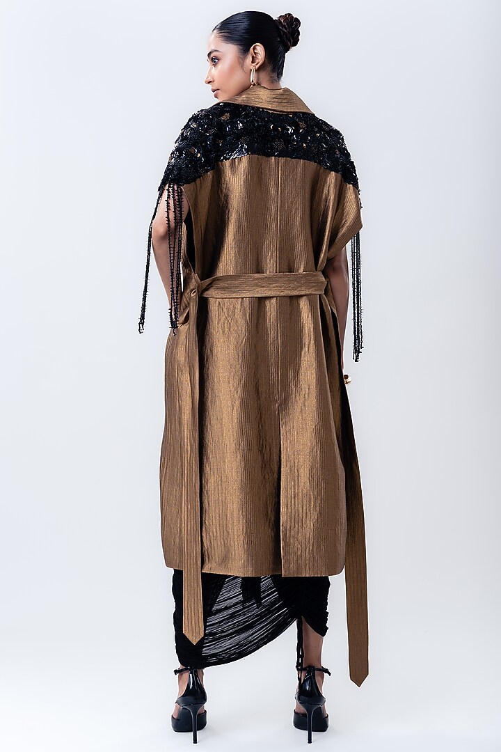 Gold Banarasi Silk Trench Coat Set by Nupur Kanoi at Pernia's Pop Up Shop
