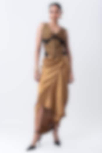 Gold Banarasi Silk Skirt Set by Nupur Kanoi at Pernia's Pop Up Shop