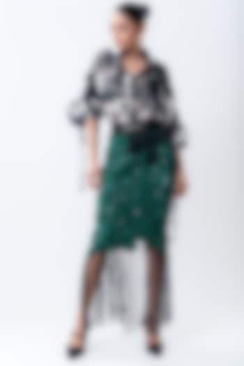 Green Crepe & Lycra Embroidered Skirt Set by Nupur Kanoi at Pernia's Pop Up Shop