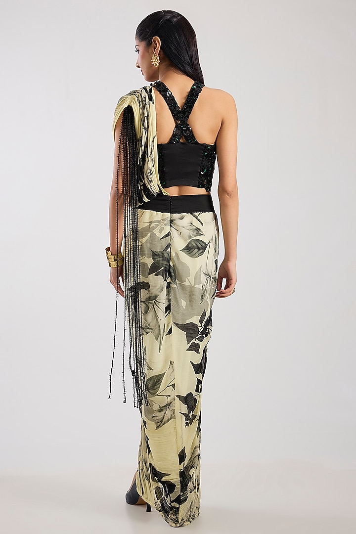 Ivory Chiffon Digital Printed Pre-Draped Reception Saree Set by Nupur Kanoi at Pernia's Pop Up Shop