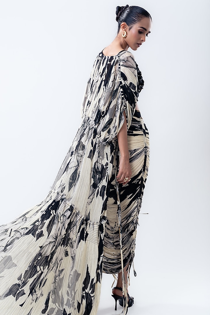 Off-White Chiffon & Lycra Printed Jacket Set by Nupur Kanoi at Pernia's Pop Up Shop