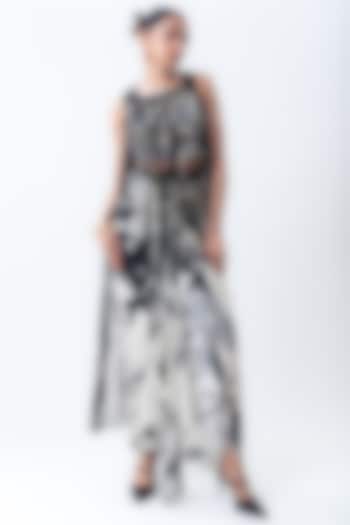 Off-White Crepe & Satin Printed Skirt Set by Nupur Kanoi at Pernia's Pop Up Shop