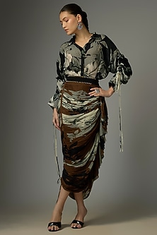 product-color-Black