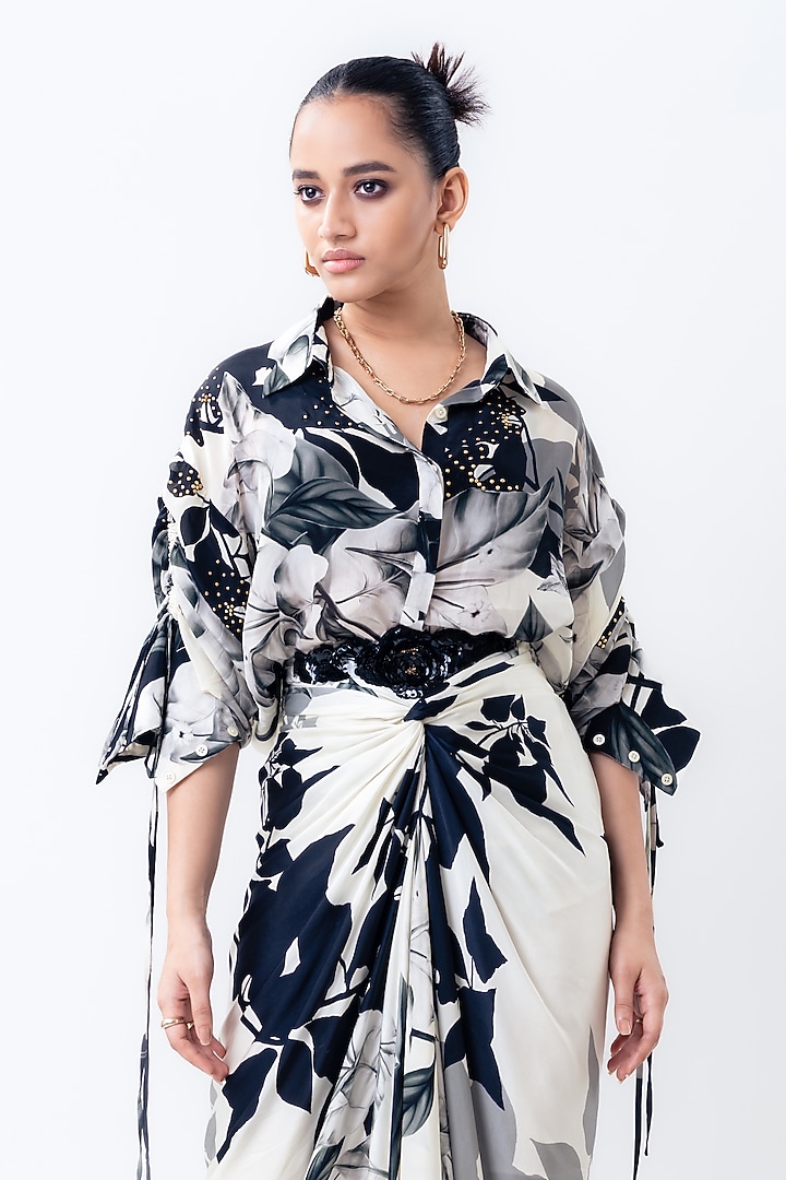 Off-White Crepe & Satin Printed Skirt Set by Nupur Kanoi at Pernia's Pop Up Shop