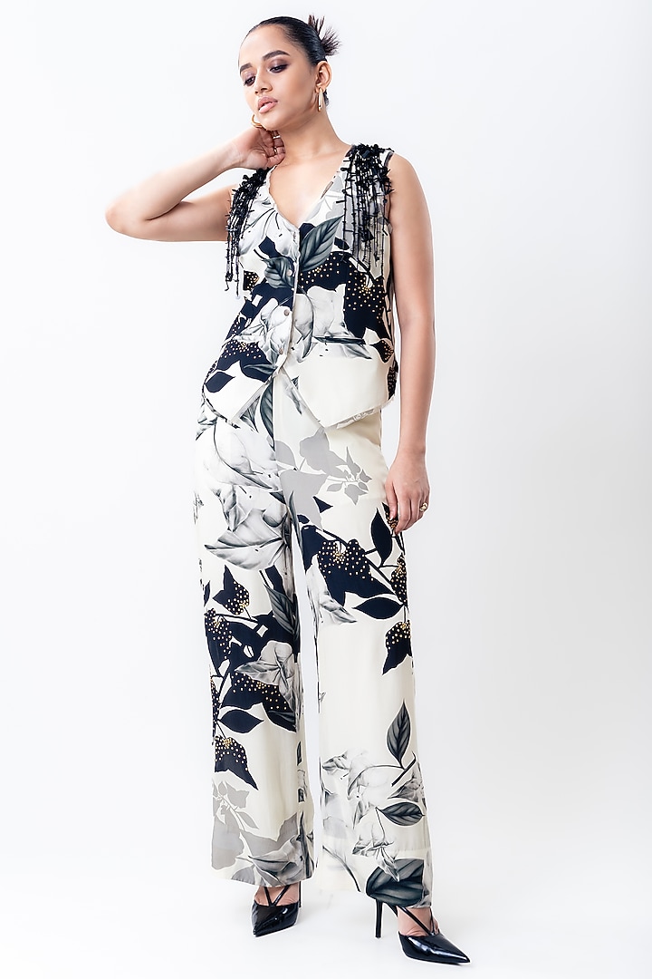 Off-White Chiffon & Crepe Printed Pant Set by Nupur Kanoi at Pernia's Pop Up Shop