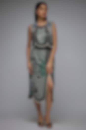 Teal Green Crepe & Georgette Hand Embroidered Pencil Skirt Set by Nupur Kanoi at Pernia's Pop Up Shop