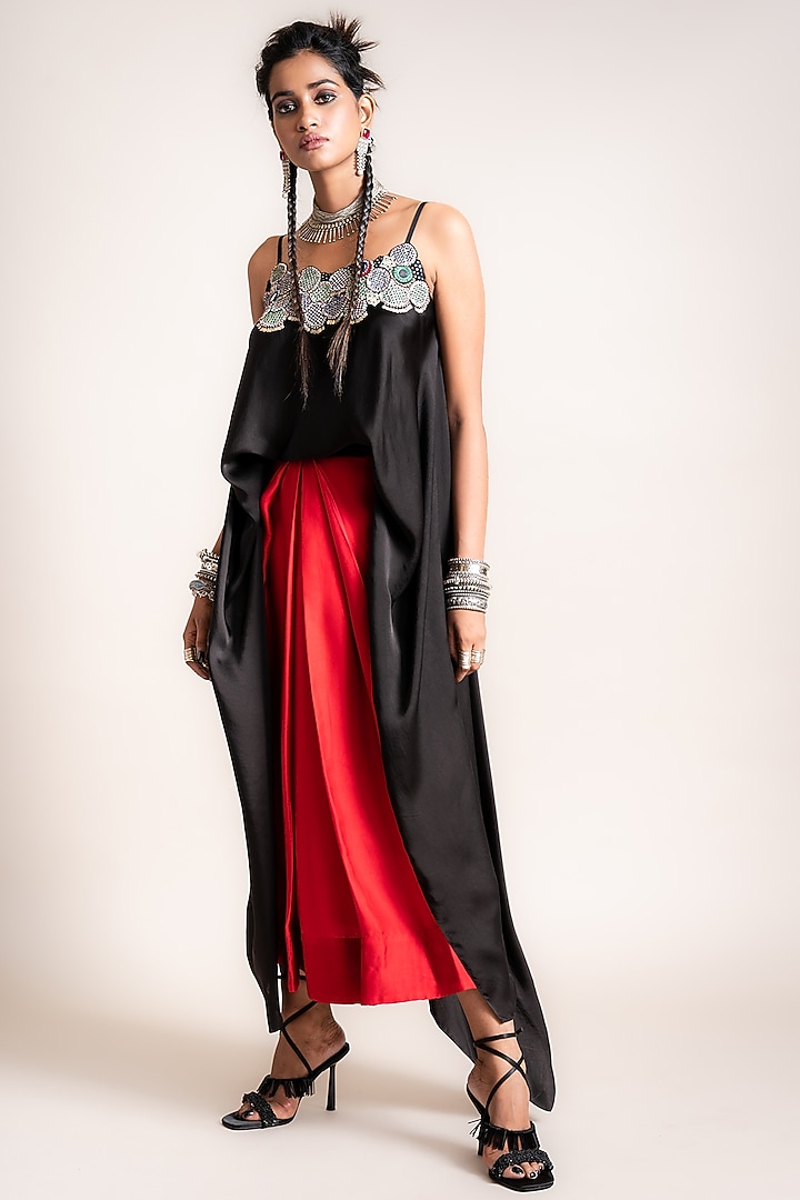 Black Hand Embroidered Co-Ord Set by Nupur Kanoi at Pernia's Pop Up Shop